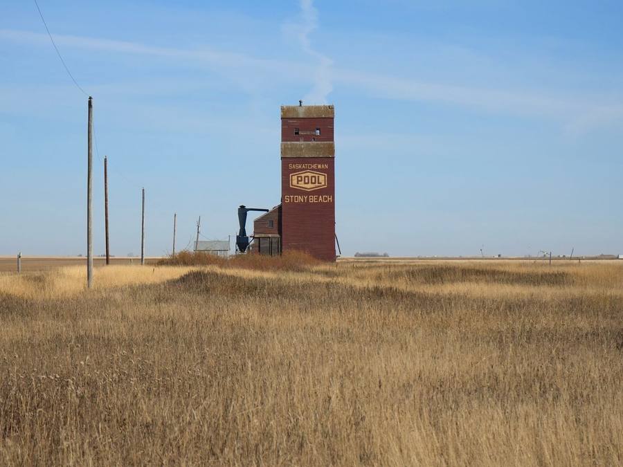 Calgary to Regina Movers truck on the Trans-Canada through Saskatchewan, Western Provincial Movers, Calgary AB