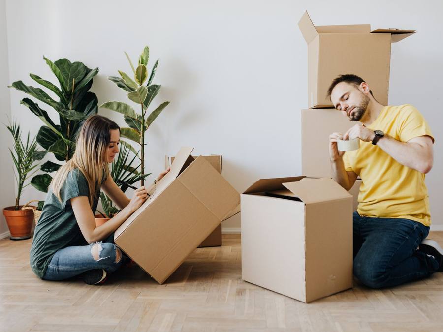 Split-level home move in Shawnessy near Shawnessy Town Centre, Western Provincial Movers Calgary