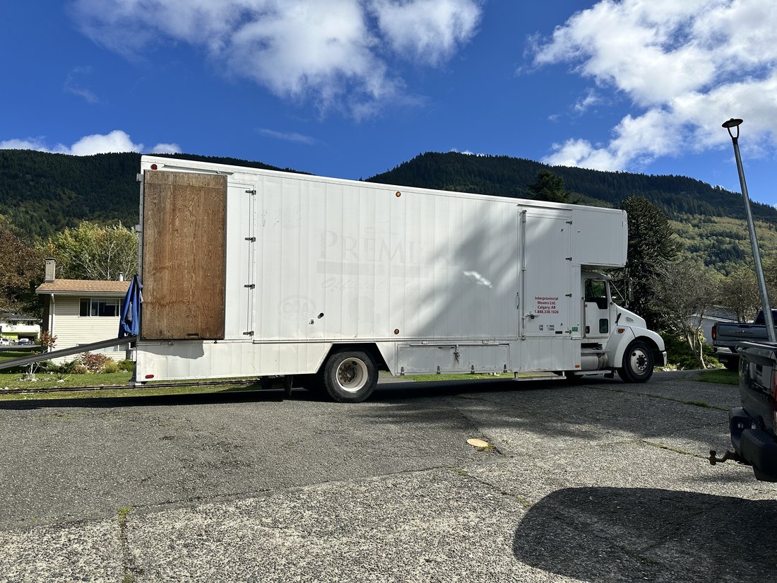 Long-Distance Movers Calgary by Western Provincial Movers, Calgary AB